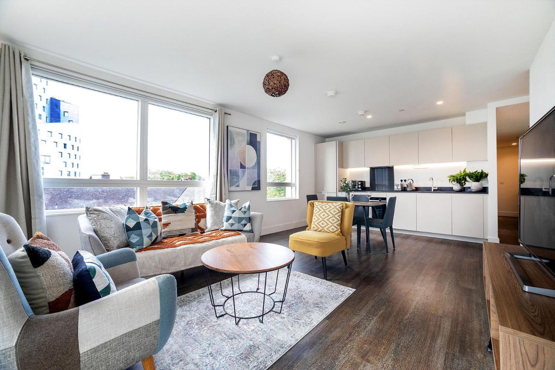 Modern, Stylish, Canalside Penthouse Next To Wembley Stadium! Appartamento Londra