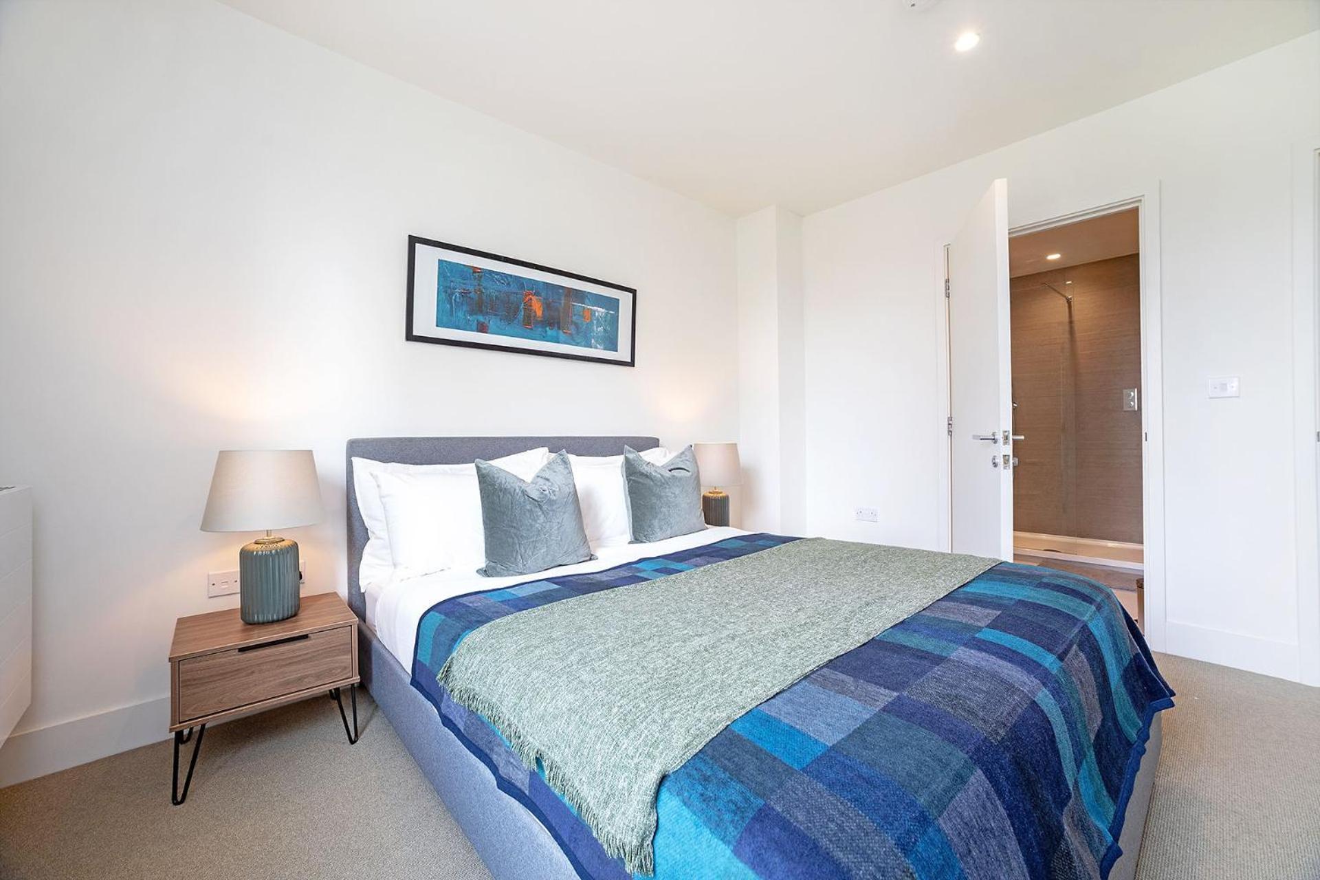 Modern, Stylish, Canalside Penthouse Next To Wembley Stadium! Londra